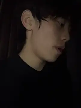 Chat +18 de Ethan7063 ao vivo
