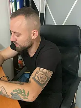 XXX chat uživo modela basmul97