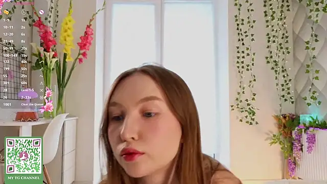 ElfredaTupy Chat XXX live
