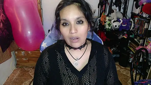 kureiji_hentaii's Live XXX Chat