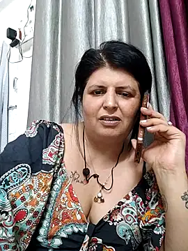 Jann_Riya333 Chat XXX in diretta
