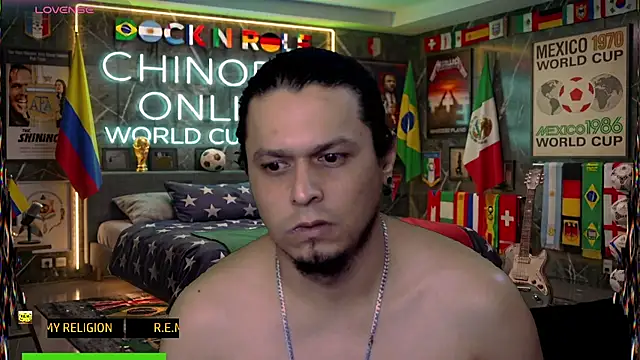 chino_roz's Live XXX Chat