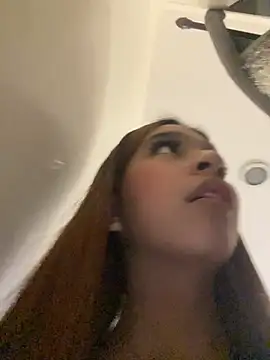 Chat +18 de hugecock_cali ao vivo