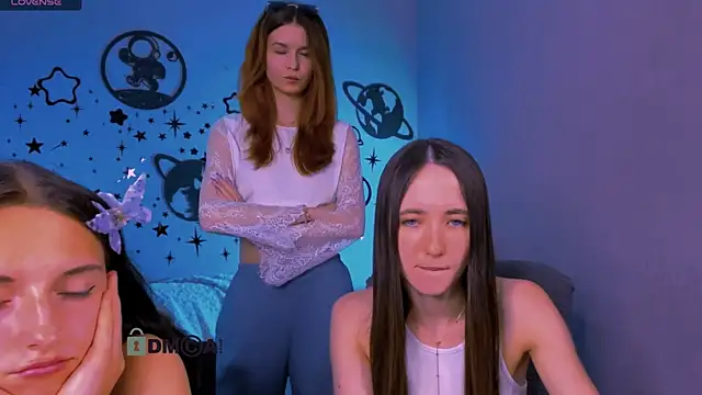 Онлайн чат XXX bella_dorn