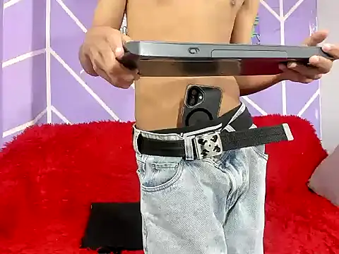 Andres_HoT_11 Chat XXX in diretta