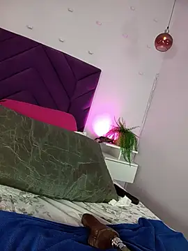 haileystone Adlı Modelin Canlı XXX Sohbeti