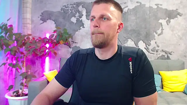VikingChrisss: онлайн-секс-чат