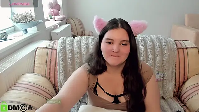Živý XXX chat MonikaMooon