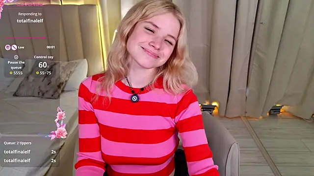 ChloeWells Live XXX-chat