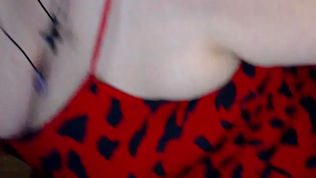 XXX chat uživo modela mayasmith