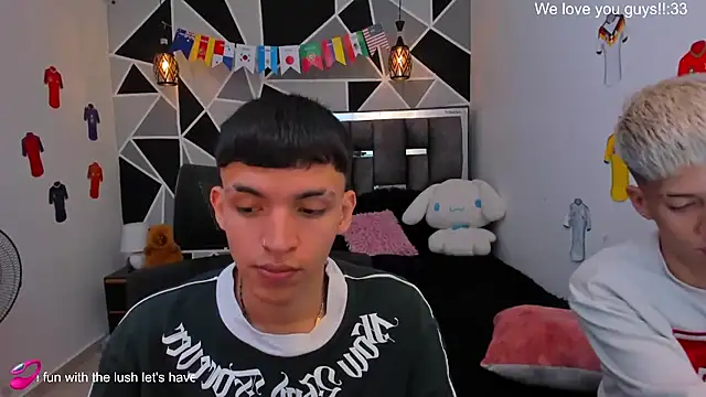 Juan_Nd_Steven XXX чат на живо