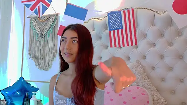 Sara_funy Adlı Modelin Canlı XXX Sohbeti