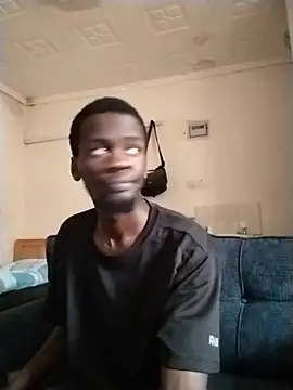 Thee_Biggest's Live XXX Chat