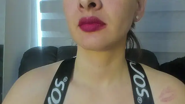 queen_fetish – Live XXX-chat