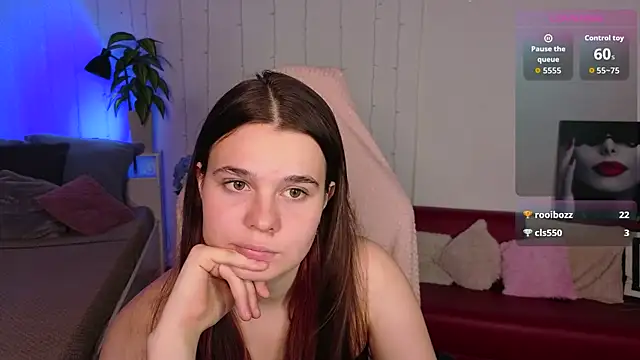 Chat +18 de Kacey_Love ao vivo