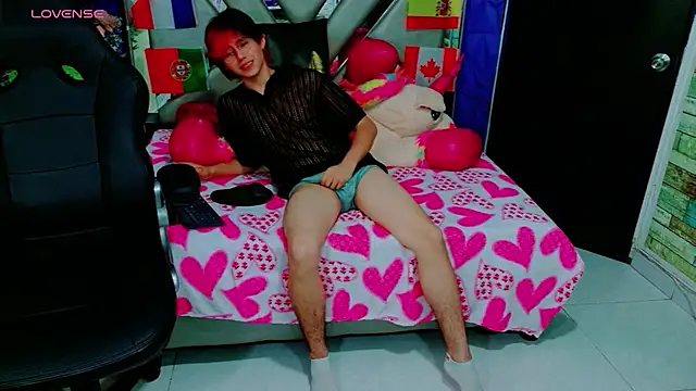 Show modela andy_Collin5 na web-kameri