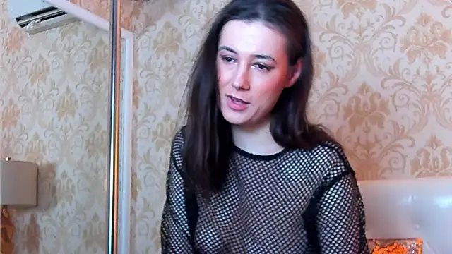 JuliaHunts – Naživo XXX chat