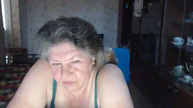 HotLusi XXX чат на живо