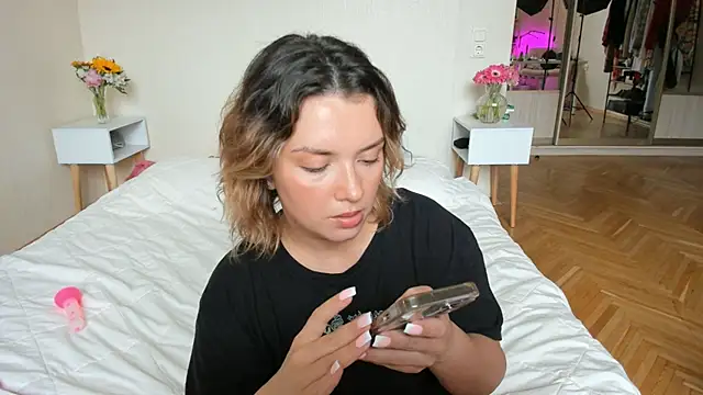 צ'אט XXX בשידור חי של BrightDani