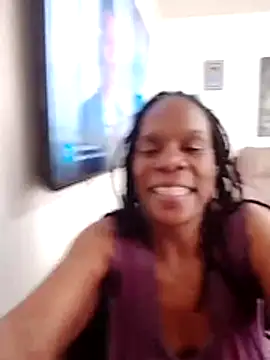 Chat +18 de Hotcougar ao vivo