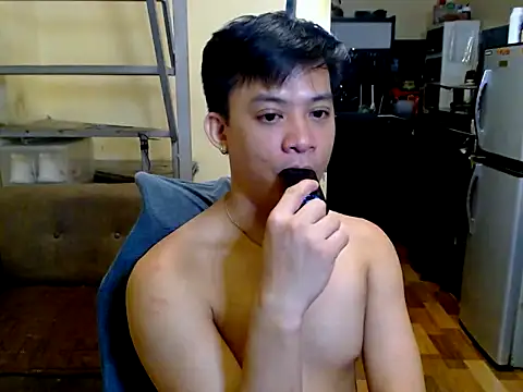 AsianCUMQUICKLY's Live XXX Chat