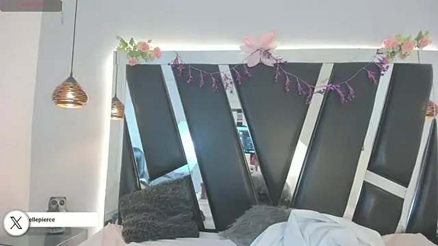 antonelllepiercee's Live XXX Chat