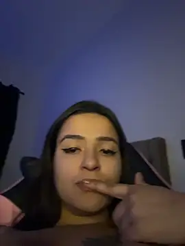 Chat +18 de Manu_2002_ ao vivo