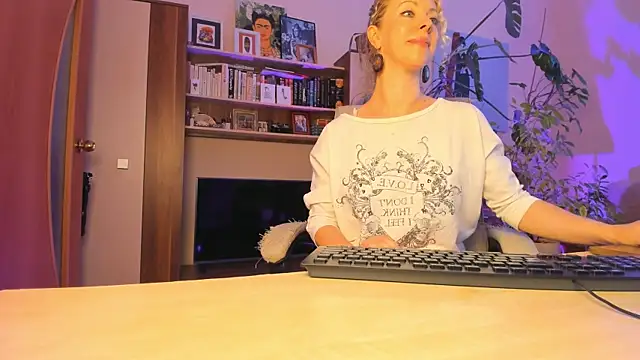 LylithSkye's Live XXX Chat