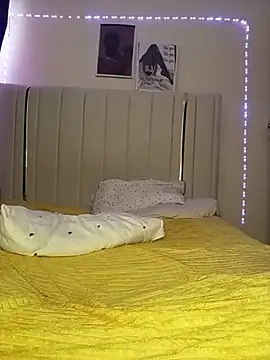 Missvee44 Adlı Modelin Canlı XXX Sohbeti