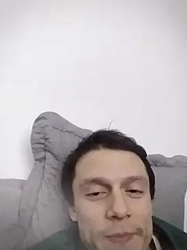 Chat +18 de RAFAELQUINTEROSCAVALHEI ao vivo