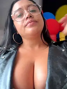 Mia_Risky-1 Obrolan Langsung XXX