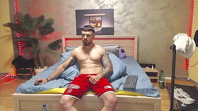 Tiberius_hunk Live XXX Chat