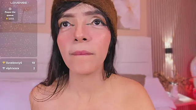 LisaLain's Live XXX Chat