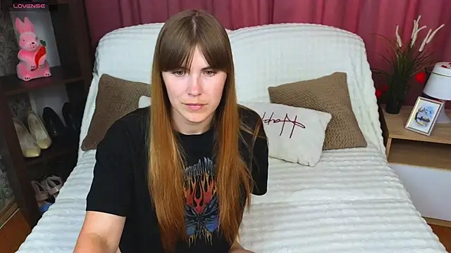 EmilyCuper_ – Live XXX-chat