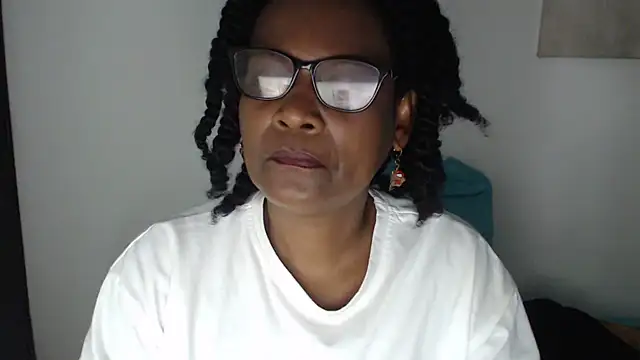 dana-black's Live XXX Chat