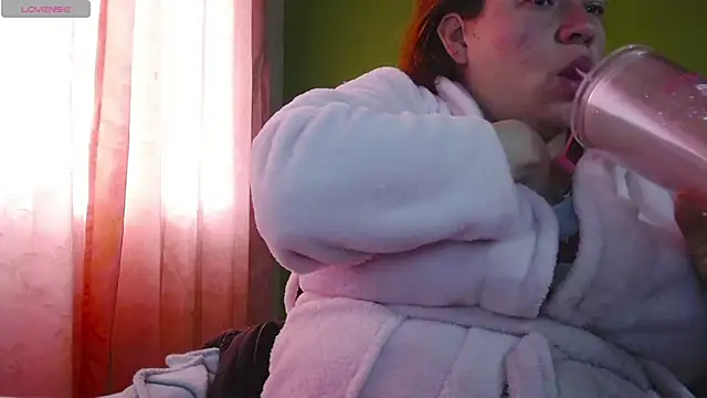 hoonney Chat XXX live