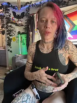 Toxii- Live XXX-chat