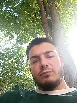 צ'אט XXX בשידור חי של Zevs777s