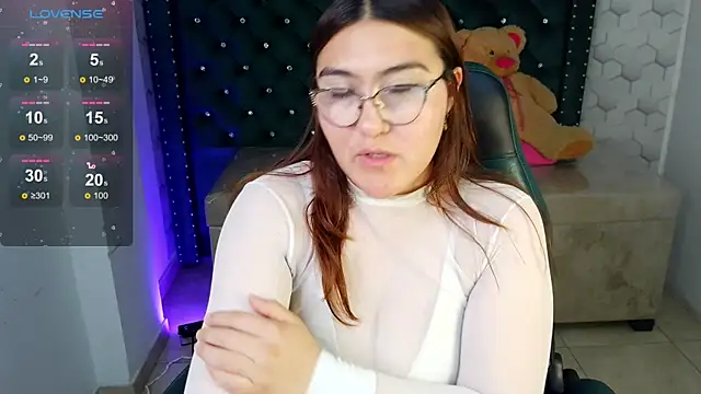 conniejames_m's Live XXX Chat