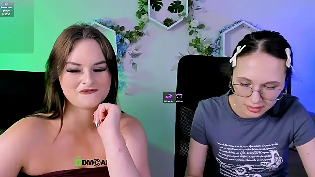 Živý XXX chat miss_courtney_