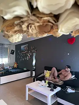 Mohdollmenn Live XXX chat