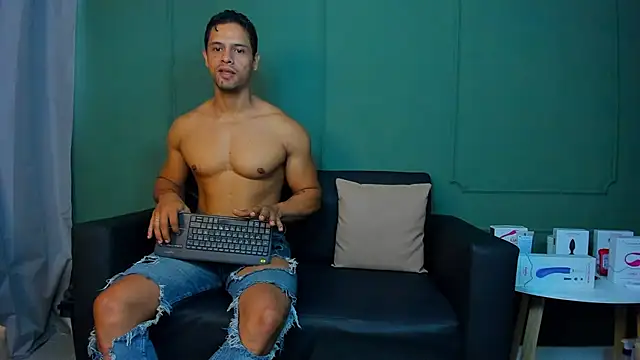 dominc_berry Pertunjukan Webcam