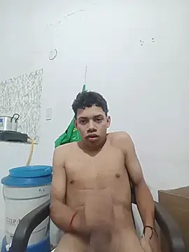 Онлайн чат XXX curious_straight_guy