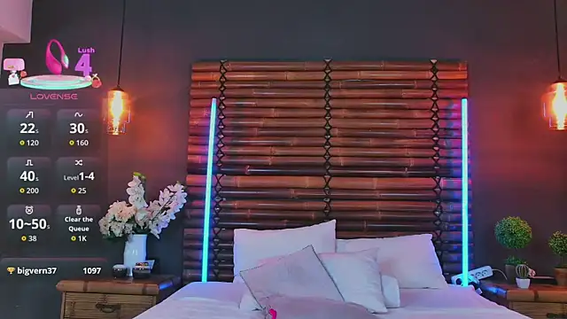 NikkiStarX's Live XXX Chat