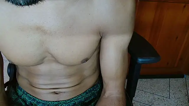 Chat XXX ao vivo de coacharabian