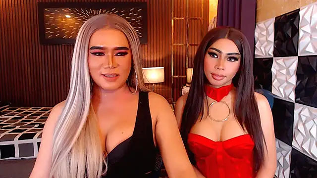 دردشة MariaSofiaLoveTS الجنسية المباشرة