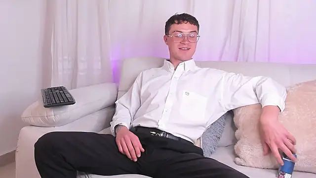 Онлайн чат XXX GLexiis_