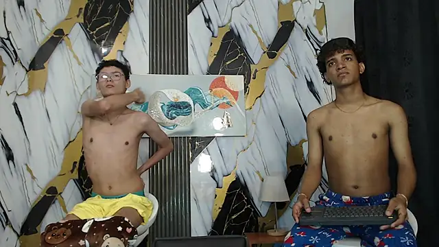 VERY_HOT_GUYS: онлайн-секс-чат