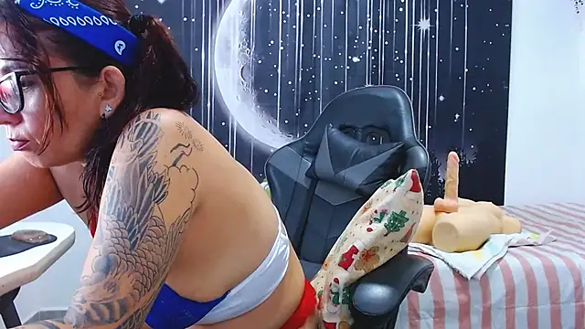 Hikaryfire's Live XXX Chat
