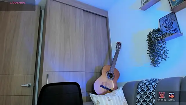 alejandro_stark live XXX chat